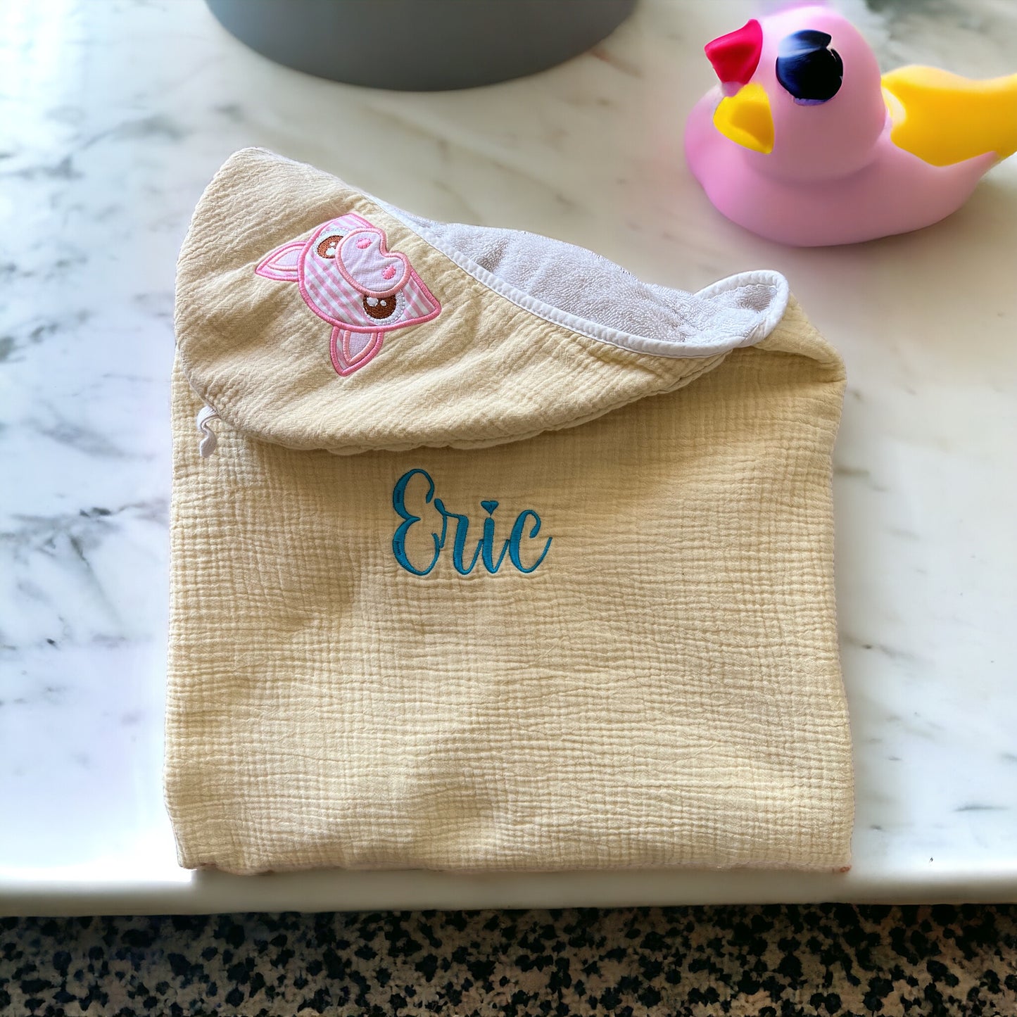 Kids Hooded Towel with Animal Peeking