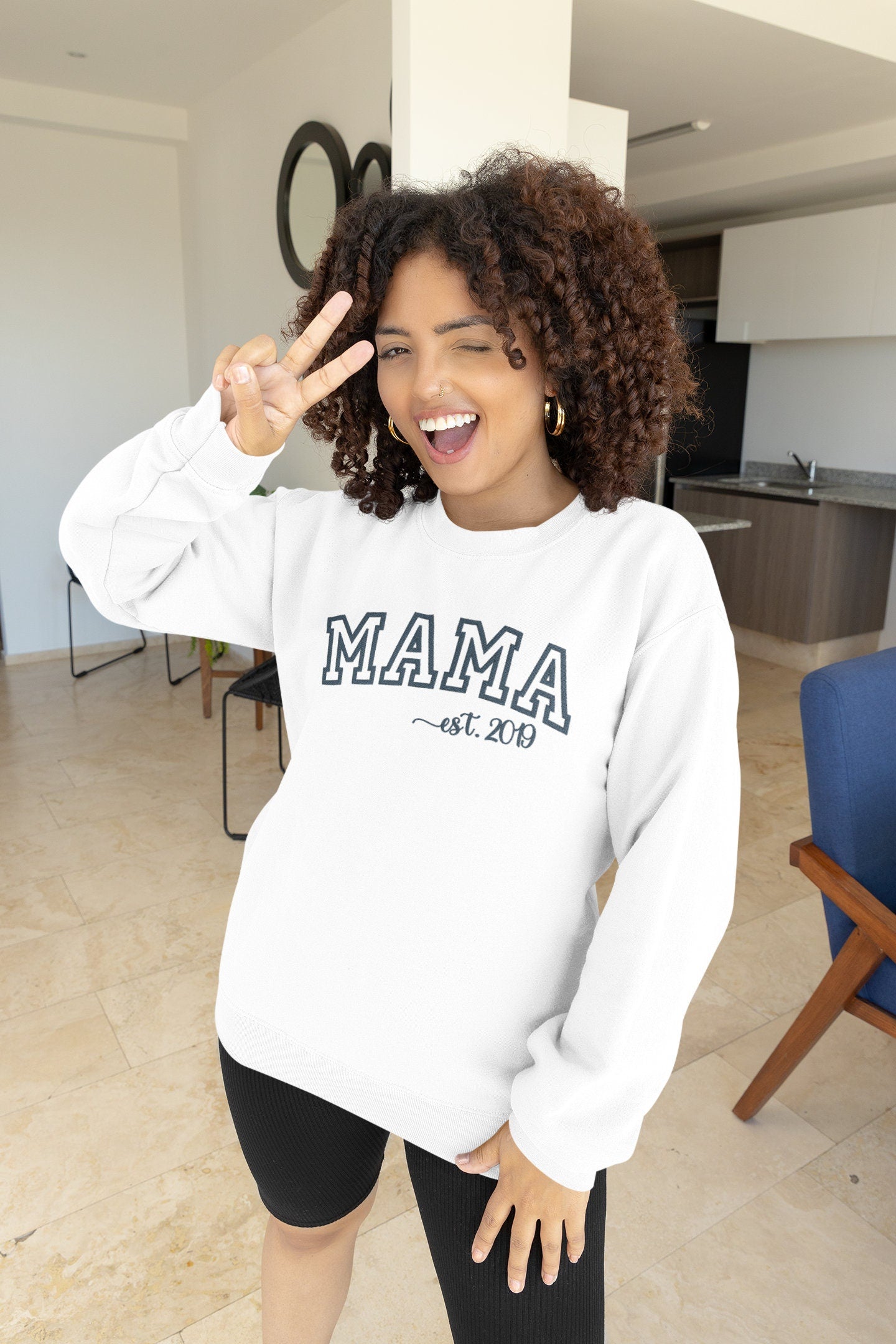 MAMA embroidered sweatshirt Est. Year